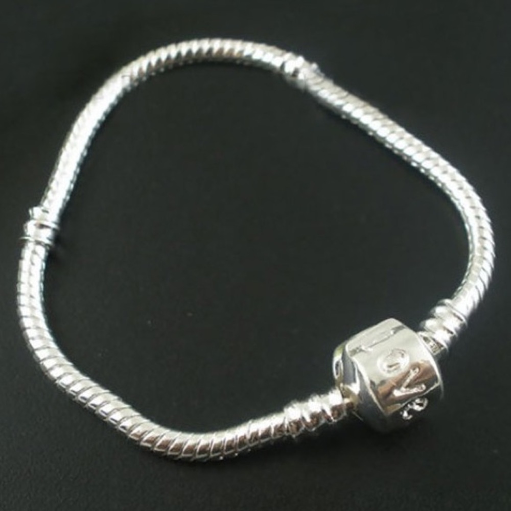 💜Love Silver Snake Chain Bracelet with Barrel Clasp 8 inches